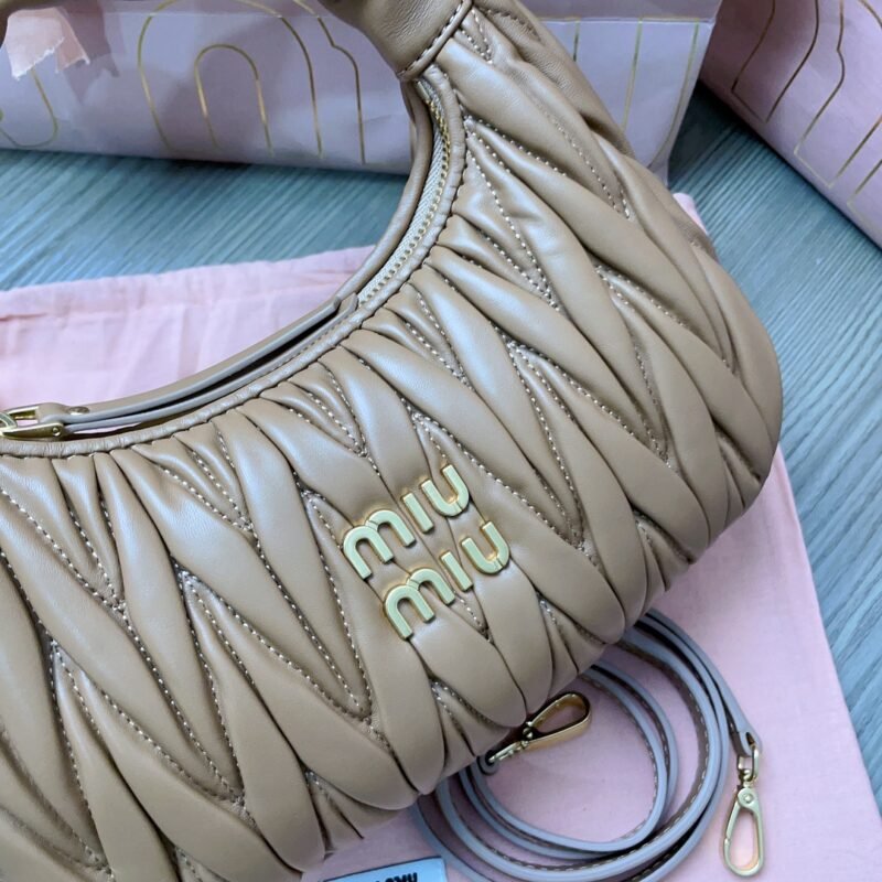 20230614_i1686677236_4695_4 Replica Miu Miu Wander Brown - 图片 7