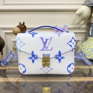 Replica Louis Vuitton Pochette Metis Blue
