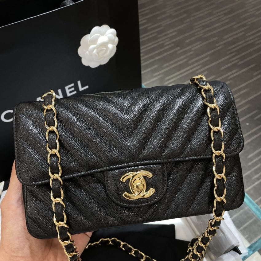 20230621_i1687325332_9837_4 Replica CHANEL Classic Flap V 20cm - 图片 8
