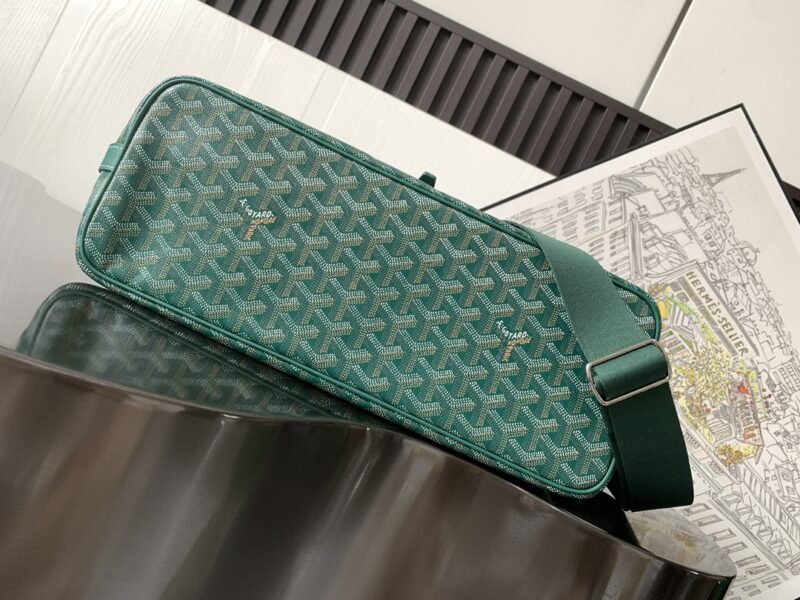 20230624_i1687620489_8733_3 Replica Goyard Capetien Bag Green - 图片 9