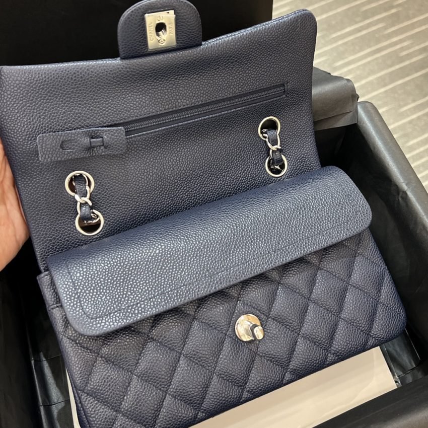 20230625_i1687673639_4031_8 Replica CHANEL Classic Flap 23cm Sea Blue - 图片 5