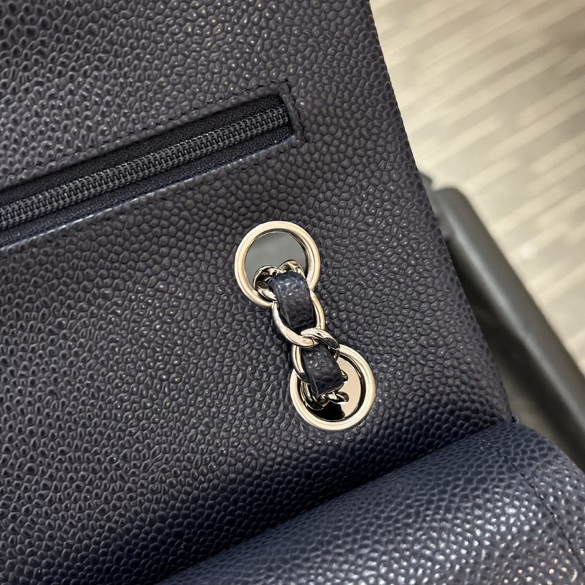 20230625_i1687673639_6792_6 Replica CHANEL Classic Flap 23cm Sea Blue - 图片 7
