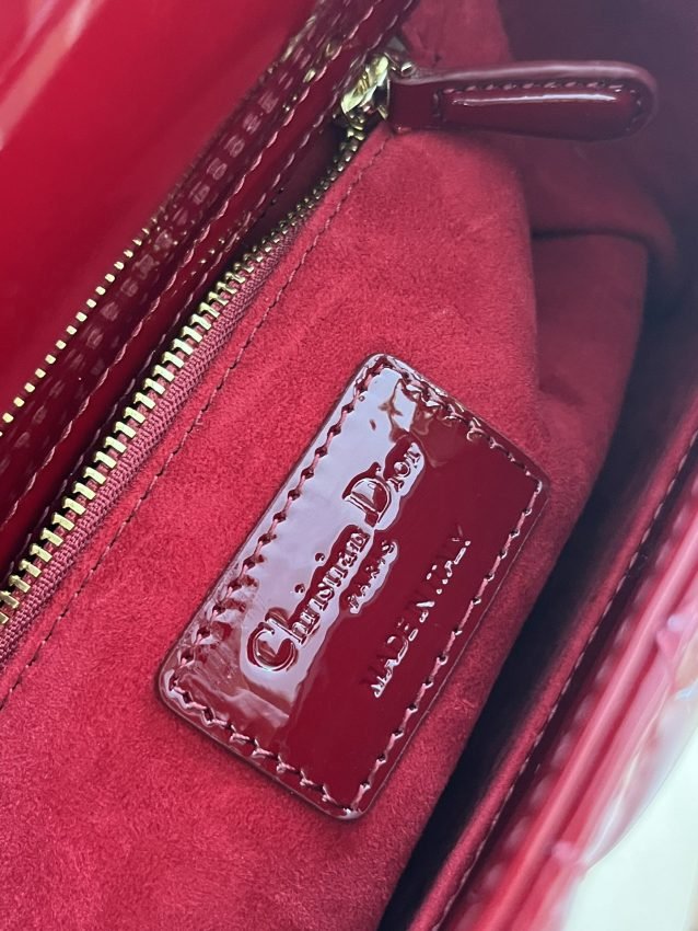 20230628_i1687935864_2103_8 Replica Lady Dior Patent Red ABC - 图片 4