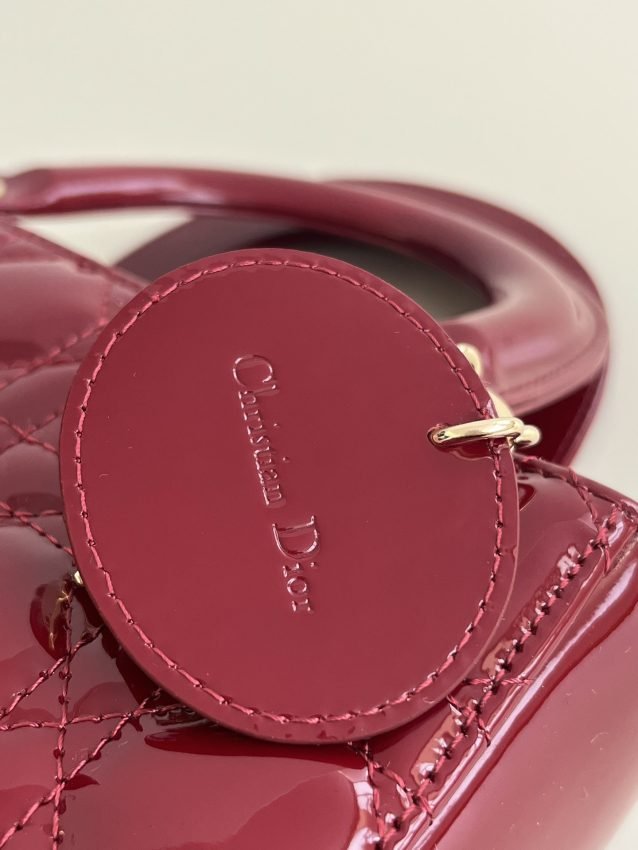 20230628_i1687935864_2994_3 Replica Lady Dior Patent Red ABC - 图片 5