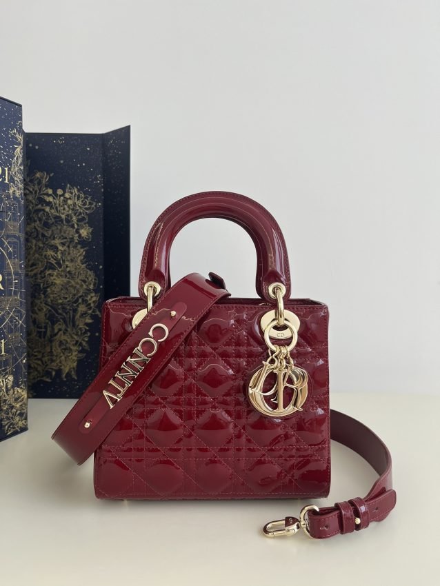 20230628_i1687935864_6526_0 Replica Lady Dior Patent Red ABC