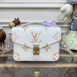 Replica Louis Vuitton Pochette Metis Apricot