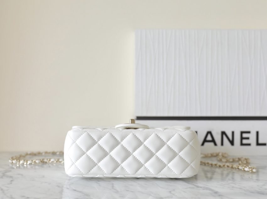 20230705_i1688548212_4157_6 Replica CHANEL CF 20 cm Handle White - 图片 6