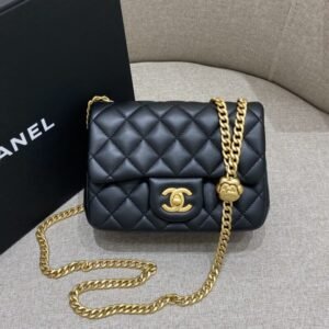 Replica CHANEL 23S Camellia Square Black