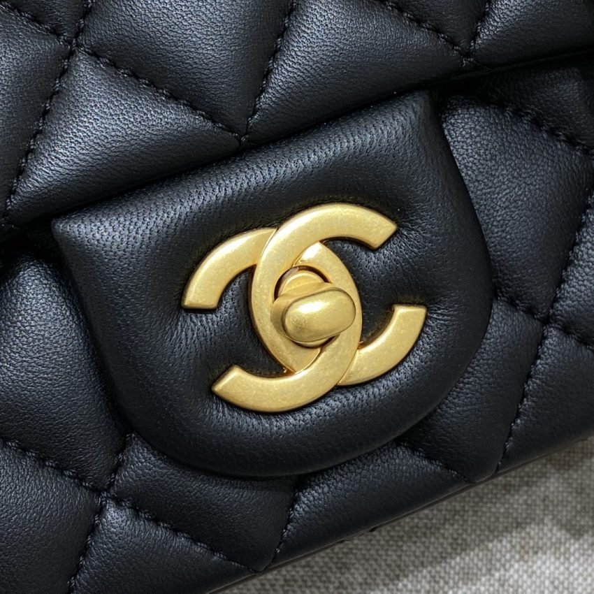 20230712_i1689167949_8606_5-1-1 Replica CHANEL 23S Camellia Square Black - 图片 7