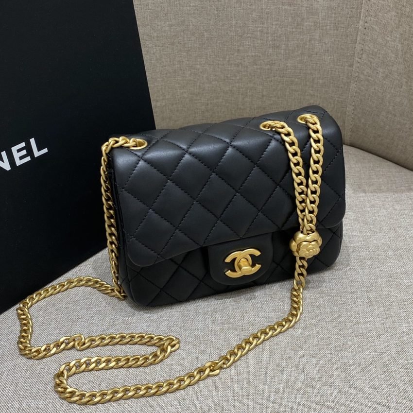 20230712_i1689167992_9828_1-1-1 Replica CHANEL 23S Camellia Square Black - 图片 9