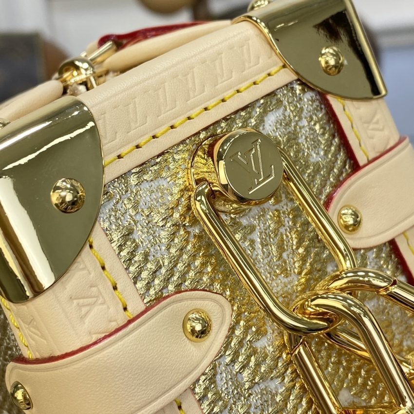 20230713_i1689248501_5099_5 Replica Louis Vuitton Side Trunk Golden - 图片 5