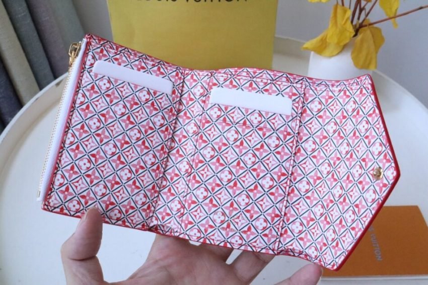 20230714_i1689304844_1460_5 Replica Louis Vuitton Victorine Wallet White&Pink - 图片 2