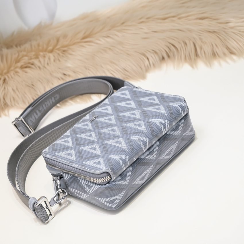 20230806_i1691259339_248_6 Replica Dior Zipped Pouch Diamond Blue - 图片 3