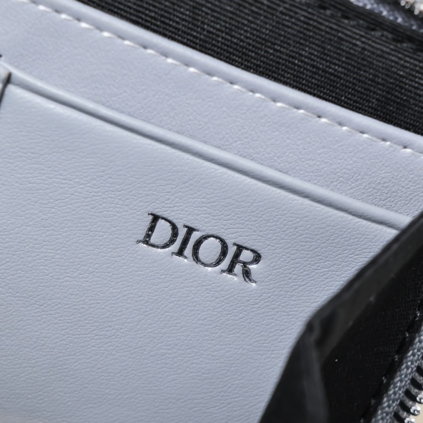 20230806_i1691259339_3135_7 Replica Dior Zipped Pouch Diamond Blue - 图片 5