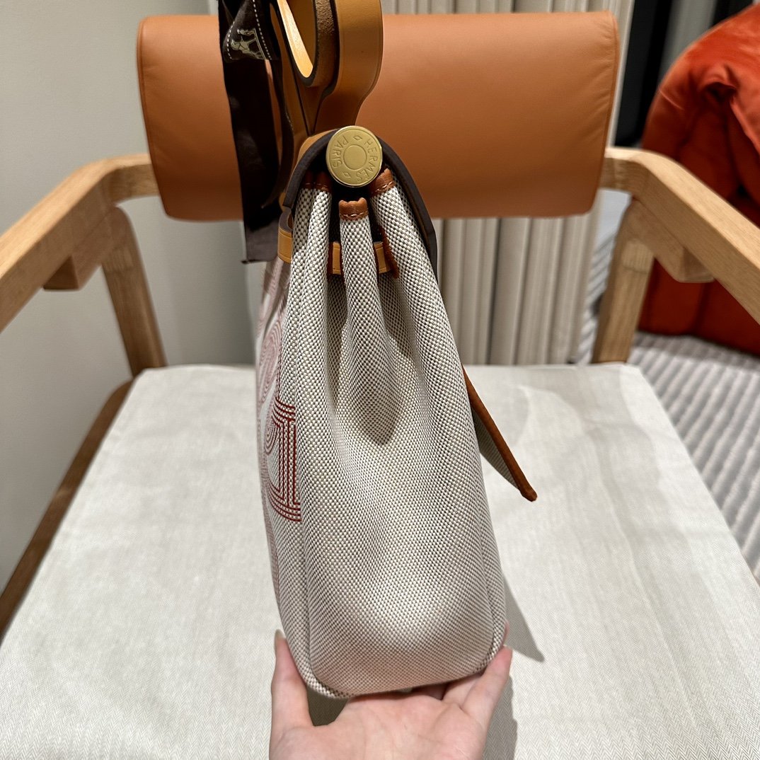 20230809_i1691575454_2224_2 Replica Hermes Herbag 31cm Circuit Orange - 图片 3
