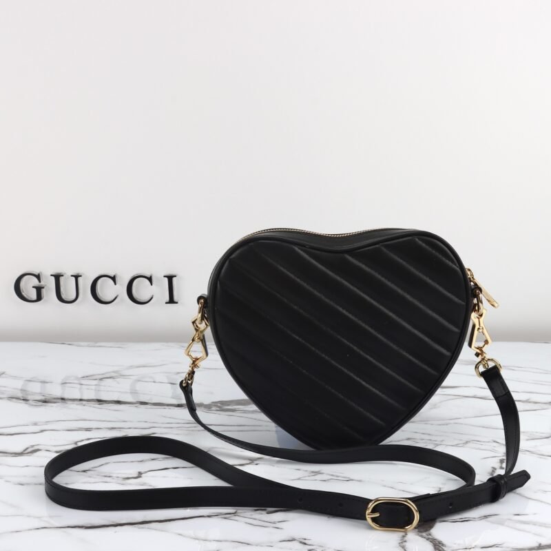 20230812_i1691799129_8037_2 Replica Gucci Interlocking G Mini Heart Black - 图片 9