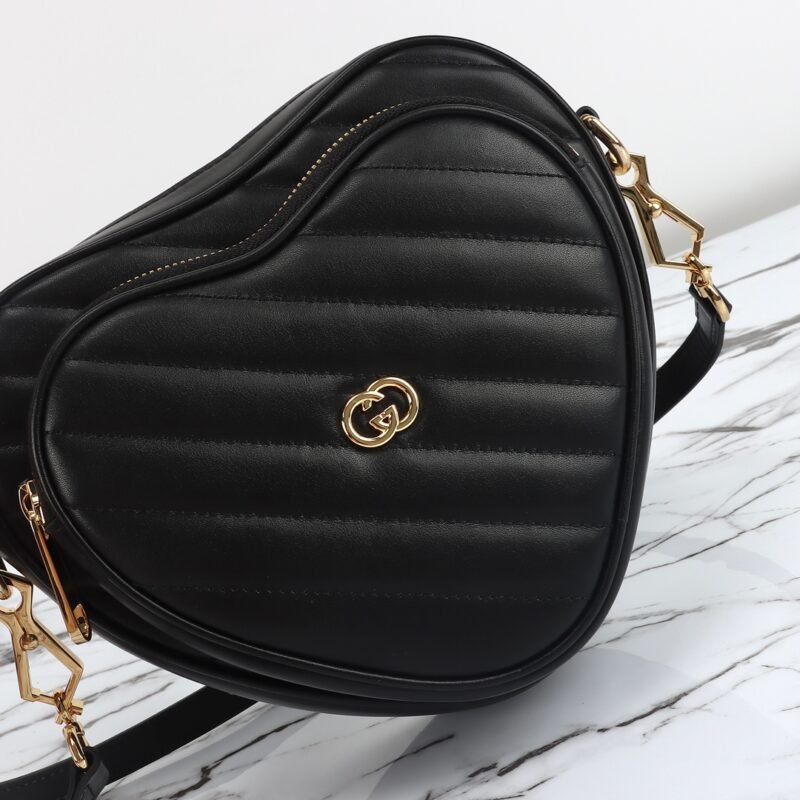 20230812_i1691799129_840_3 Replica Gucci Interlocking G Mini Heart Black - 图片 2