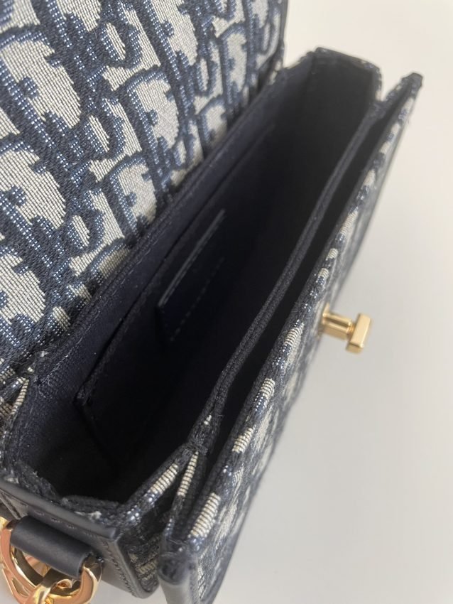 20230819_i1692433698_7108_7 Replica Dior 30 Montaigne Avenue Bag - 图片 7