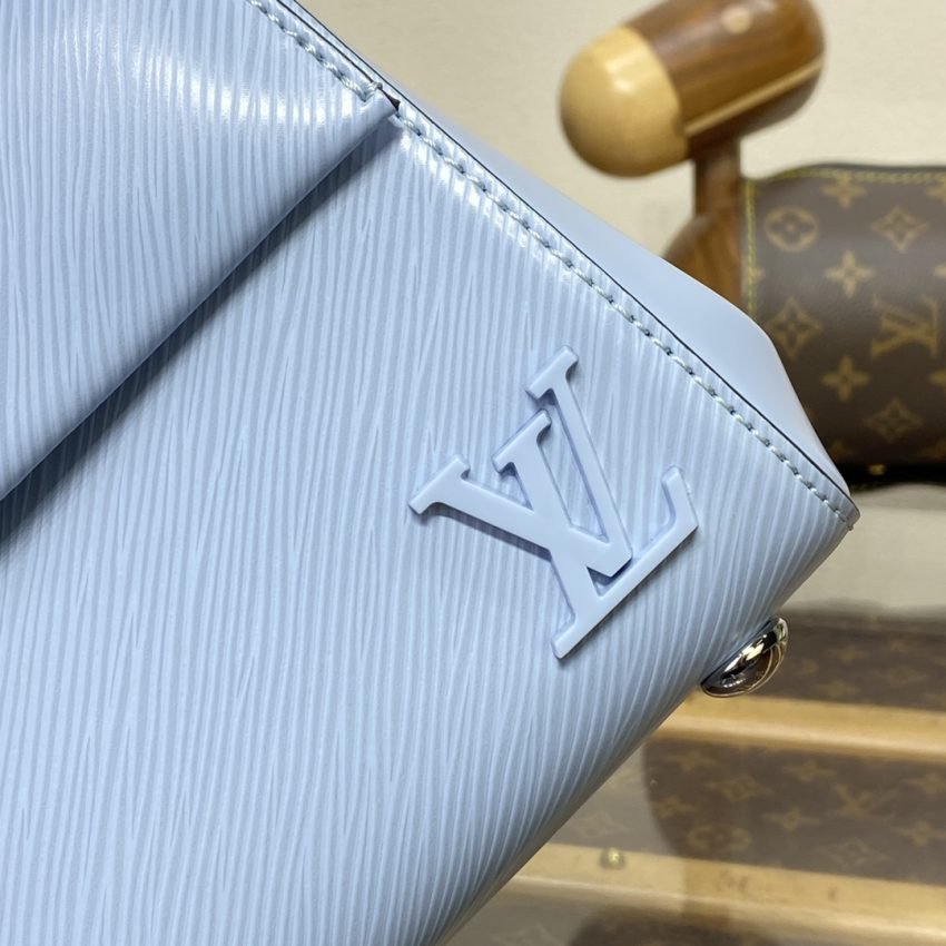 20230822_i1692712298_7981_4 Replica Louis Vuitton Cluny Mini Sky Blue - 图片 5