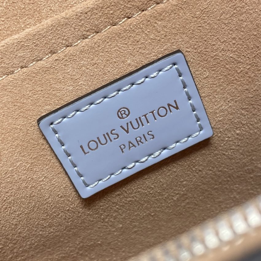 20230822_i1692712298_9195_7 Replica Louis Vuitton Cluny Mini Sky Blue - 图片 8