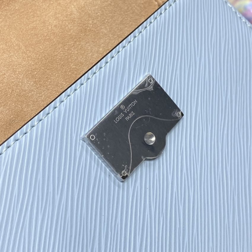 20230822_i1692712298_9492_5 Replica Louis Vuitton Cluny Mini Sky Blue - 图片 9