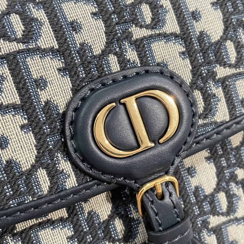 20230825_i1692936205_1684_3 Replica Dior Bobby East-West Pouch - 图片 2