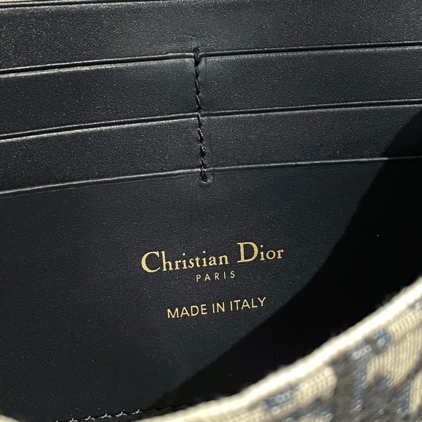 20230825_i1692936205_2183_6 Replica Dior Bobby East-West Pouch - 图片 3