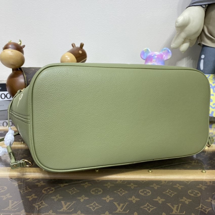 20230825_i1692962202_3430_3 Replica Louis Vuitton Neverfull MM Green - 图片 3