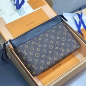 Replica Louis Vuitton Pochette Voyage Souple Brown