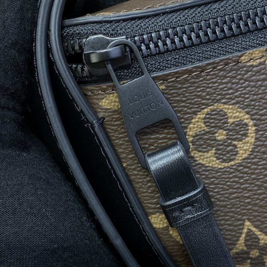 20231016_i1697459680_1262_6 Replica Louis Vuitton Moon Crossbody Brown - 图片 2
