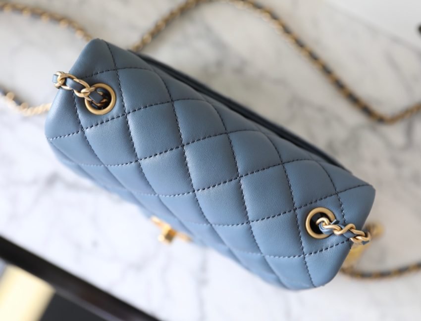 20231022_i1697947685_3844_5 Replica CHANEL CF 17cm Golden Ball - 图片 3