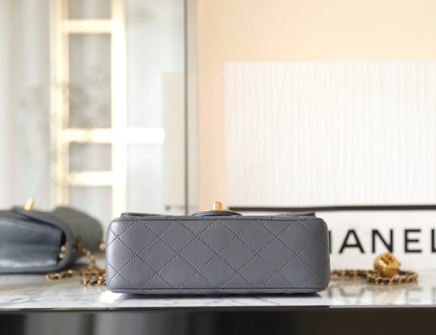 20231023_i1698039707_6438_6 Replica CHANEL CF 20cm Golden Ball Grey - 图片 7