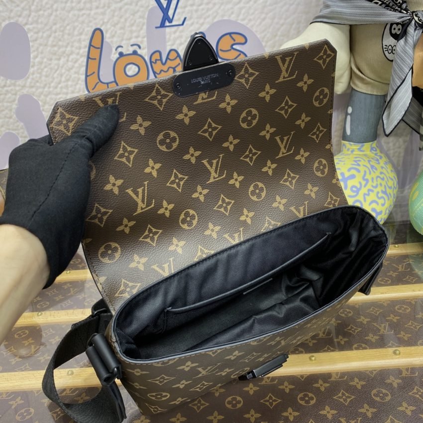20231025_i1698238885_7337_8 Replica Louis Vuitton S-Cape Messenger Brown - 图片 8