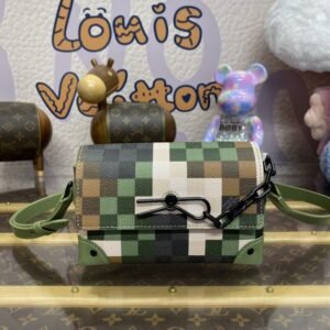 Elementor 页面 #30127 Replica Louis Vuitton Steamer Wearable Wallet