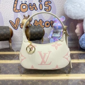Elementor Page #33376 Replica Louis Vuitton Mini Moon Pink