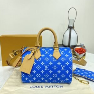 Elementor 页面 #30127 Replica Louis Vuitton Speedy P9 Bandouliere 25 Blue