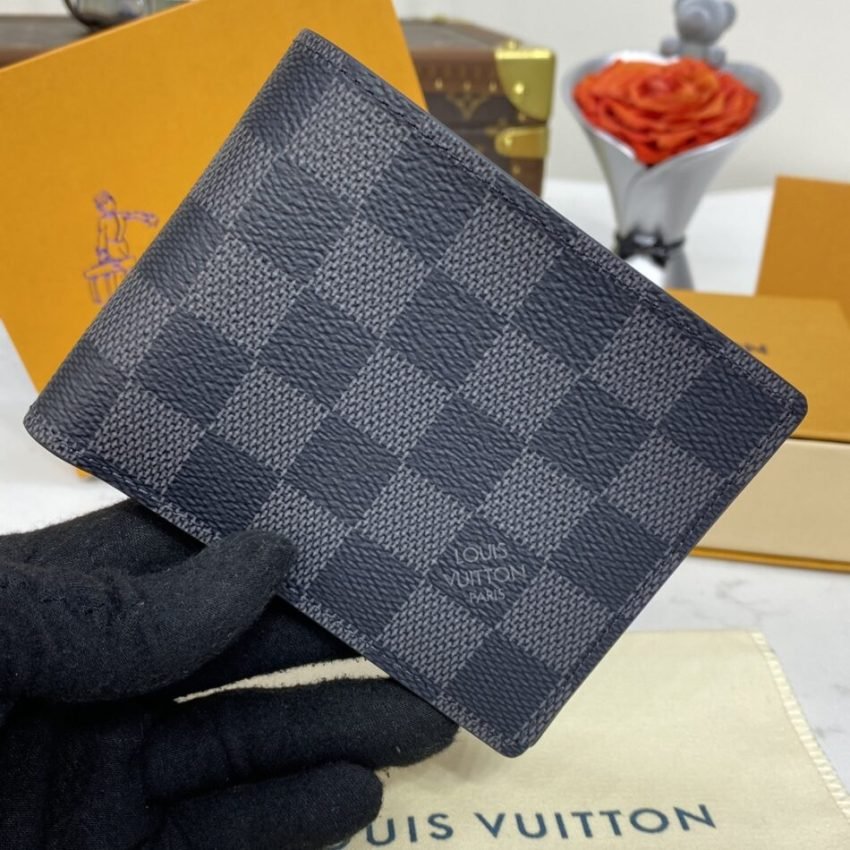 20240228_i1709123877_7567_2 Replica Louis Vuitton Multiple Wallet Black Grid - 图片 7