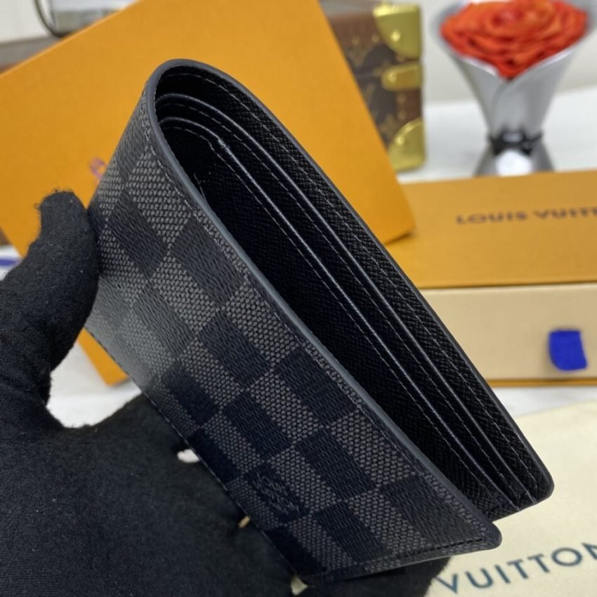 20240228_i1709123877_9093_4 Replica Louis Vuitton Multiple Wallet Black Grid - 图片 8