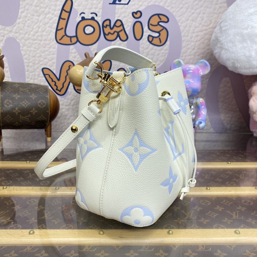 20240312_i1710253730_9290_2 Replica Louis Vuitton NeoNoe BB White Sky Blue - 图片 9