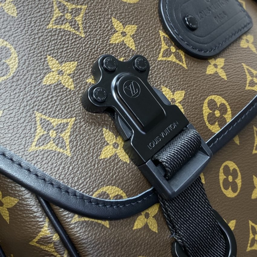 20240320_i1710935790_6687_5 Replica Louis Vuitton Trail Messenger Bag - 图片 6
