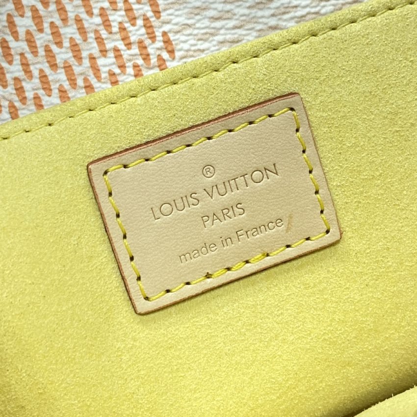 20240324_i1711283441_7894_7 Replica Louis Vuitton Pochette Metis East West Pink Grid - 图片 8