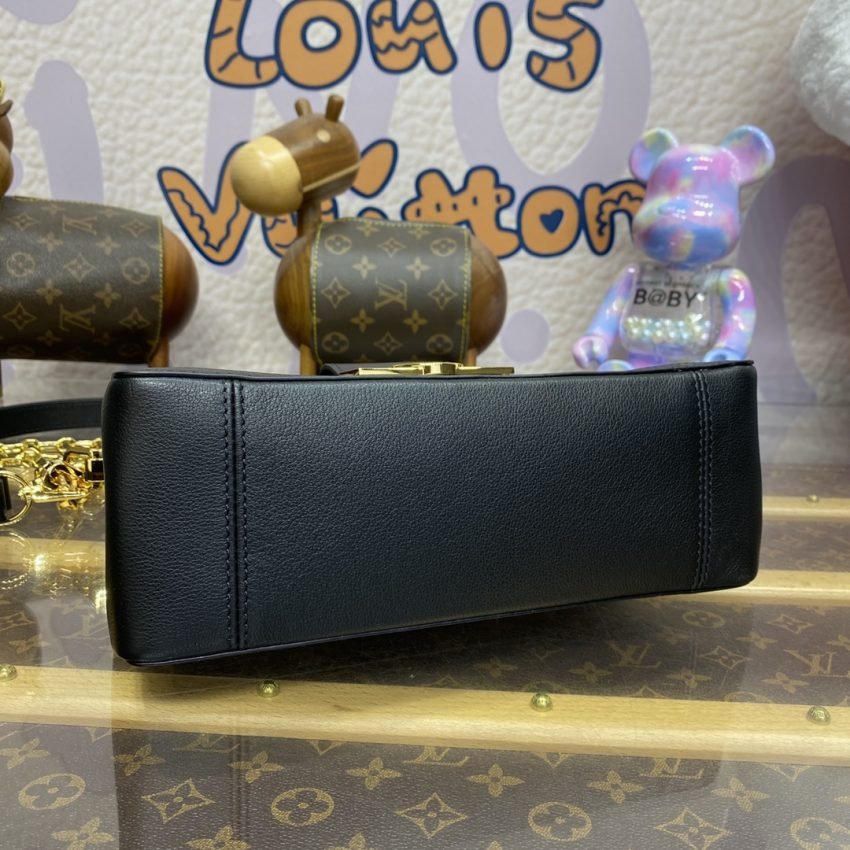 20240326_i1711455641_5403_3 Replica Louis Vuitton Dauphine MM Black - 图片 5