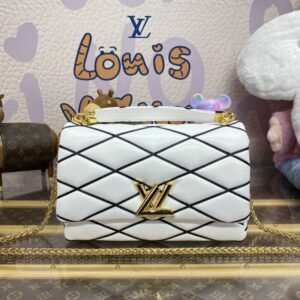 Elementor Page #33376 Replica Louis Vuitton Go-14-white