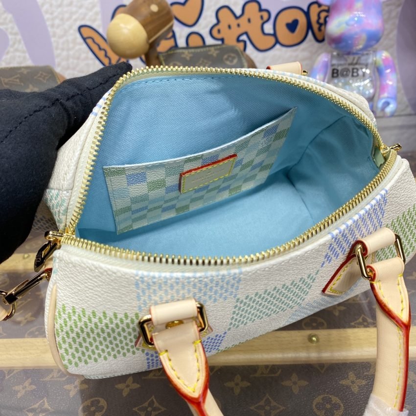 20240401_i1711972115_9268_8 Replica Louis Vuitton Speedy Bandouliere 20 Green Grid - 图片 8