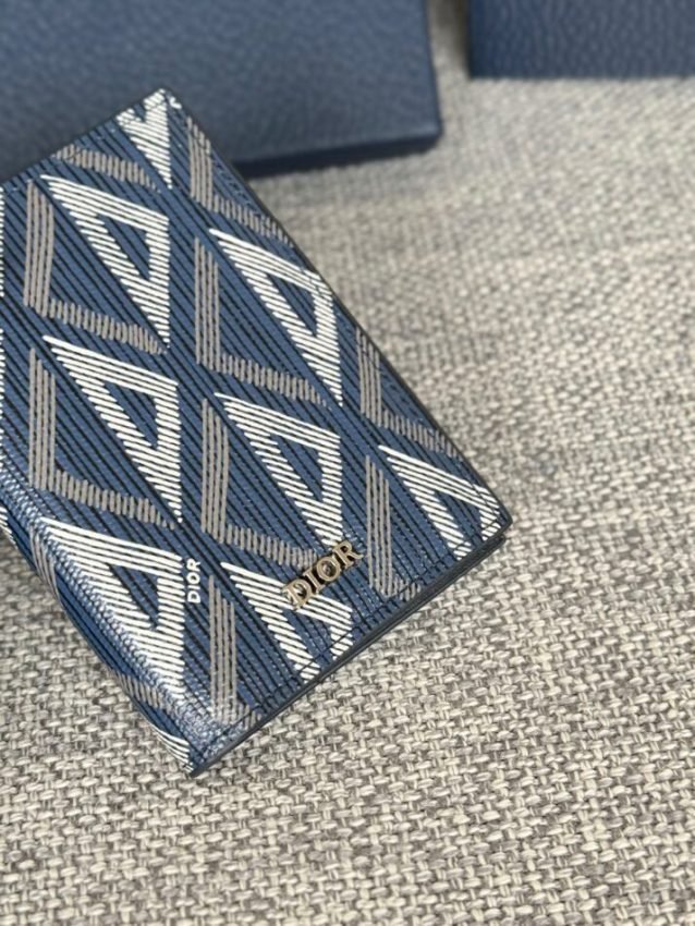 20240430_i1714455409_5761_4 Replica Dior Bi Fold Card Holder 4 Colors - 图片 7