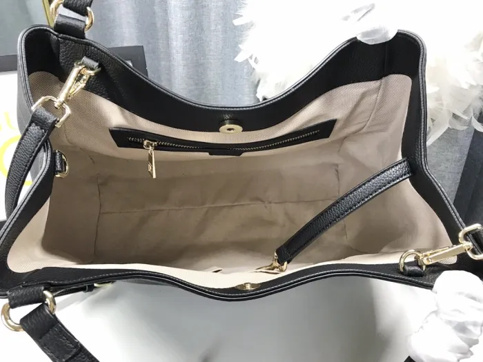 5728eab242e19893 Replica GUCCI SOHO INTERLOCKING G - 图片 27