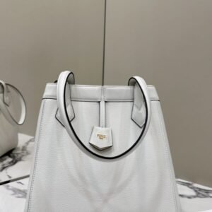Elementor 页面 #30074 Replica Fendi Origami Large White