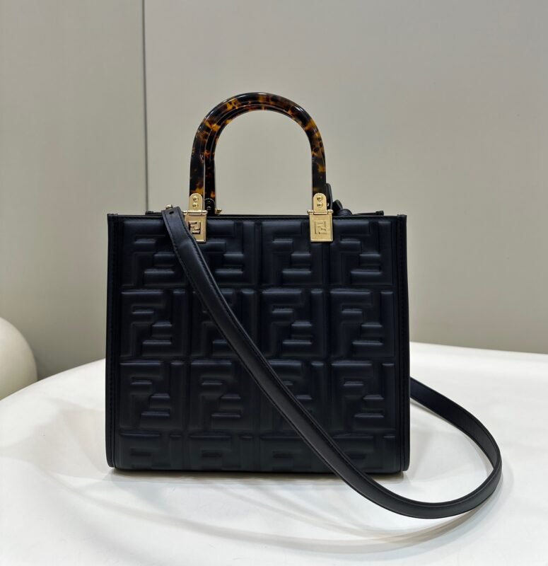 a1-1-17 Replica Fendi Small Tote Black