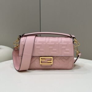 Elementor 页面 #30074 Replica Fendi Baguette Pink