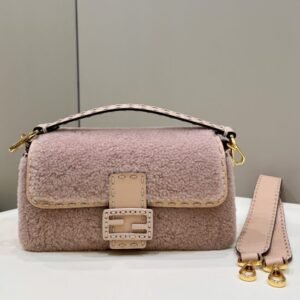 Elementor 页面 #30074 Replica Fendi Baguette Pink Wool